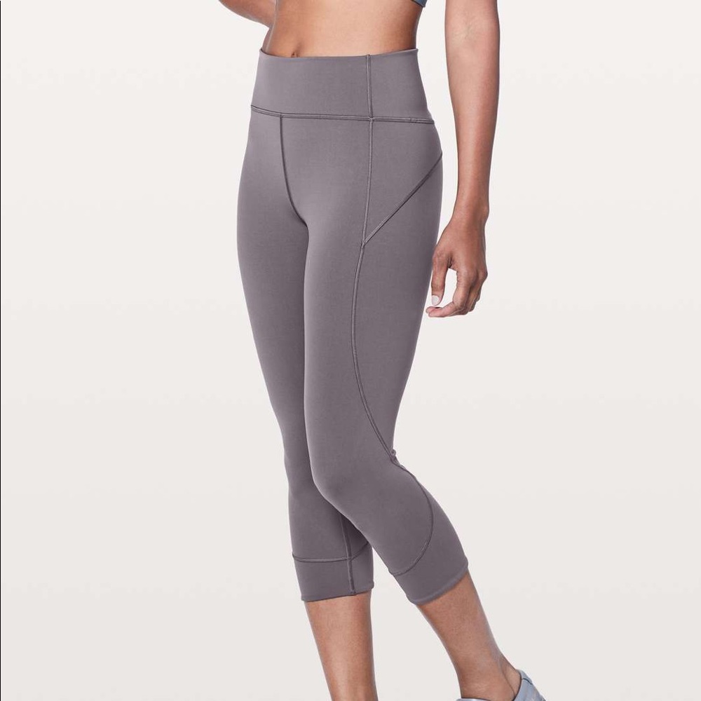 LULULEMON | In Movement Crop *Everlux 19”